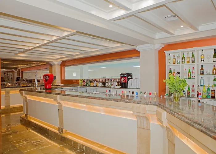 Hotel Castell Dels Hams