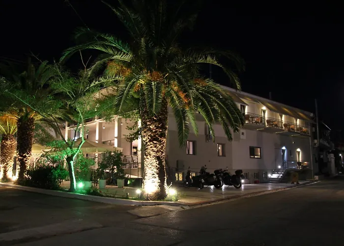 Achilles Hotel