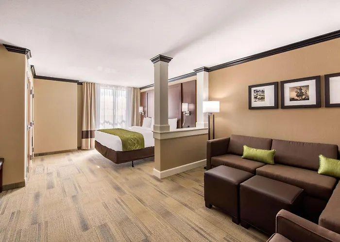 Comfort Suites Liberal North