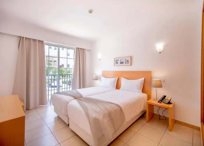 Aquamar Albufeira Aparthotel