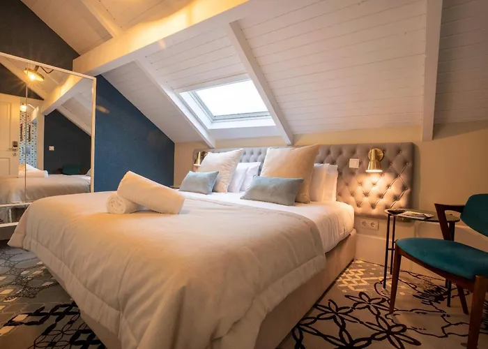 Harbour Inn Design Townhouse