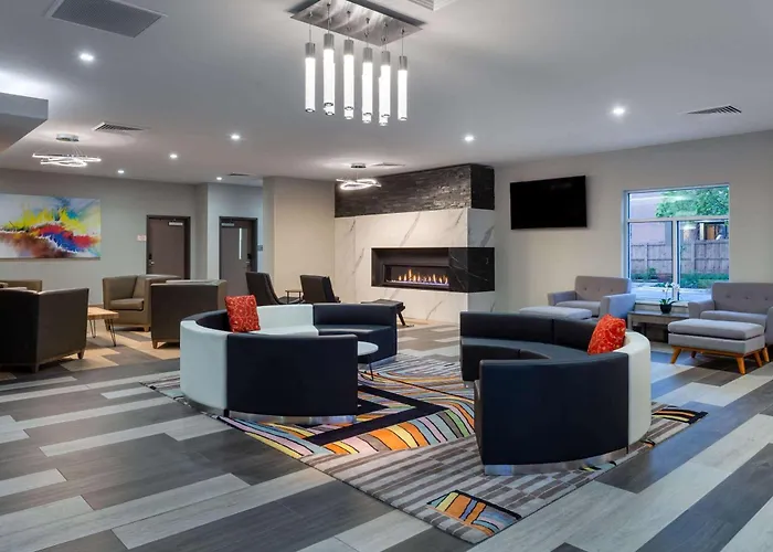 Baymont By Wyndham Madison