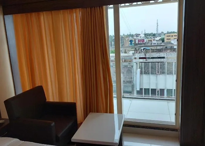Sri Balaji Grand Hotel