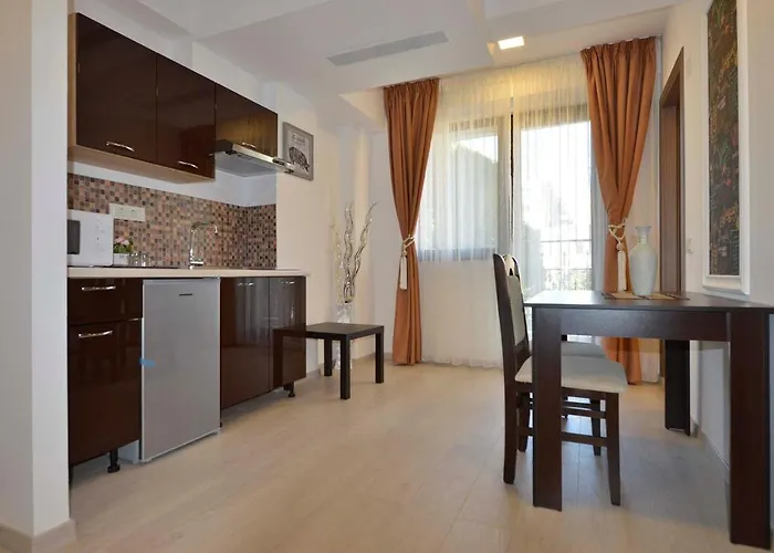 Amadeus Residence