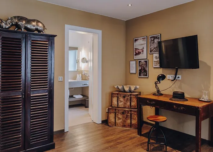 Little 7 - Boutique Hotel