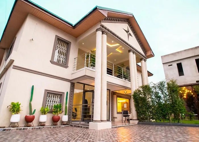 KoKo Palm Inn LTD