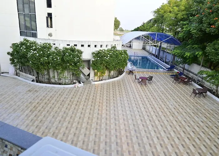 Sapphero Resorts