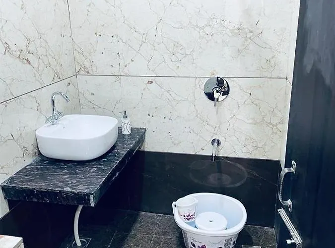 Yuvraj Residency - 1 Minute Walking From Golden Temple