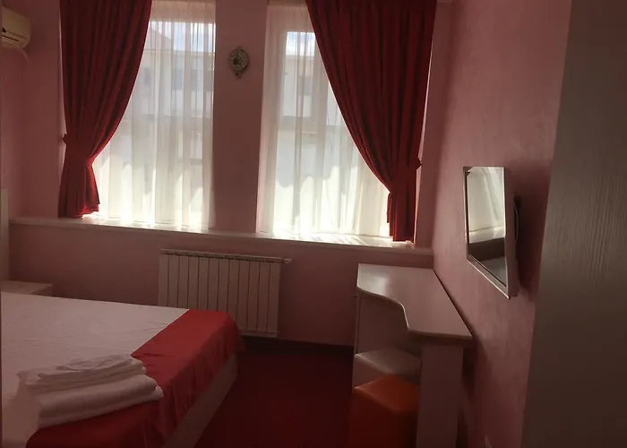 Hamlet Hotel