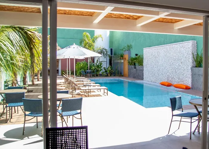 Lirio D'Agua Hotel