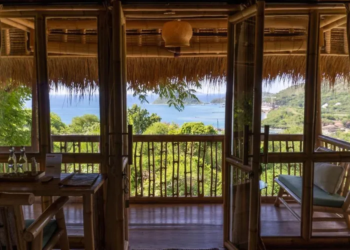 Elang Hillside Bamboo Villas