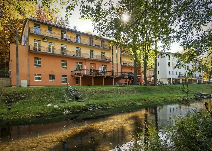 Hotel Mir-Jan SPA