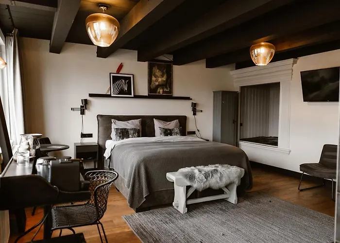 Hotel Chapter