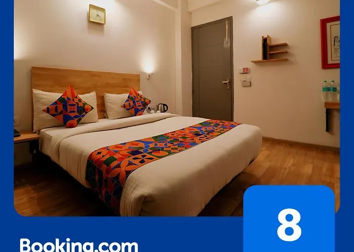 Fabhotel The Glory