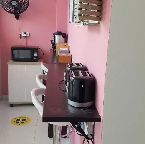 Aliika Hotel
