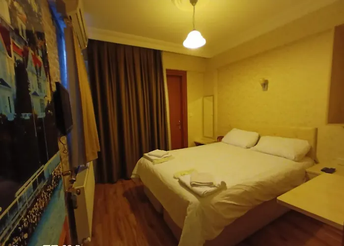 Buyukada Cinar Hotel (Adults Only)