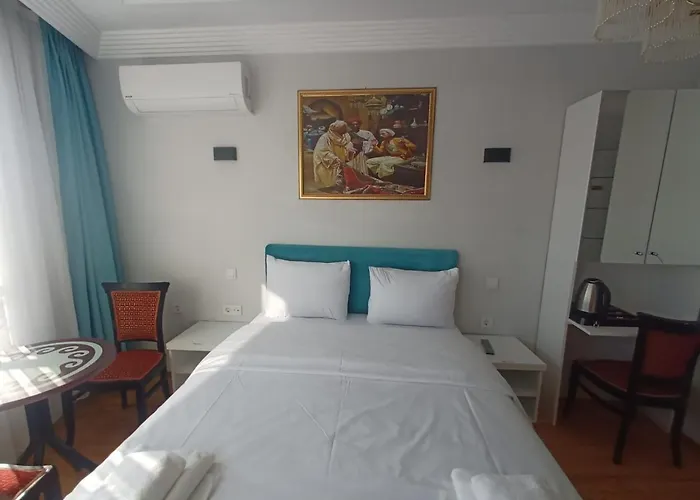 Buyukada Cinar Hotel (Adults Only)