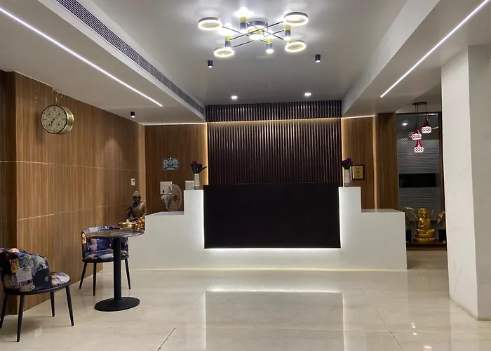 Le Shiv Executive Suite