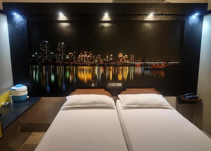 Krishna Lodge