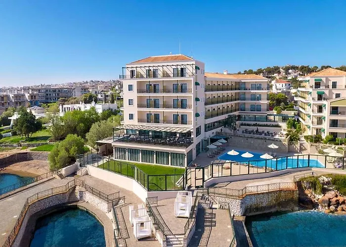 Ramada By Wyndham. Athens Club Attica Riviera