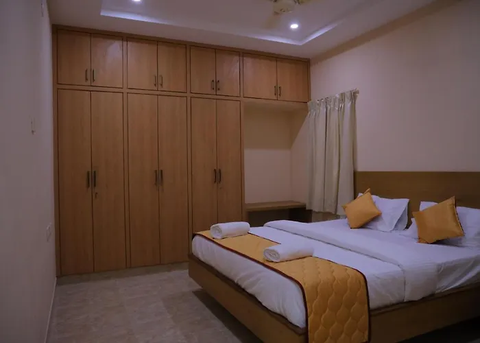 Padma Homes Stay- Luxury Service Apartment 1Bhk & 2Bhk & 3Bhk