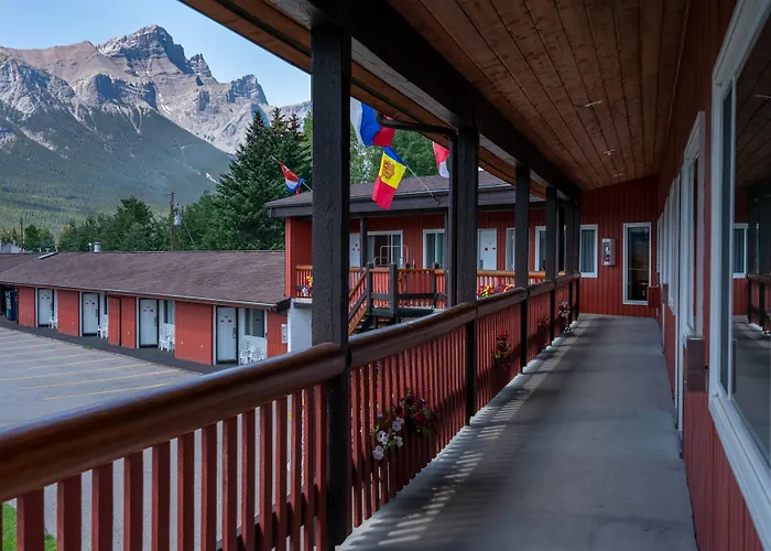 Rocky Mountain Ski Lodge