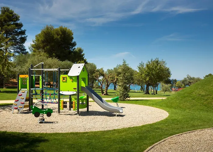 Maistra Select Family Hotel Amarin