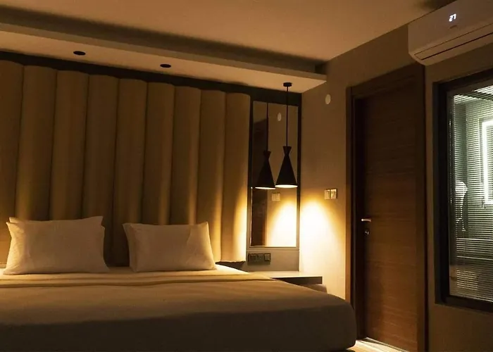 Bloom Suite Hotel