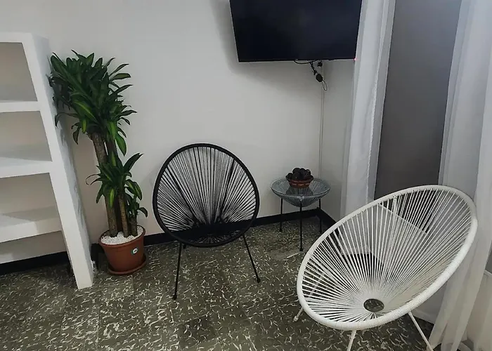 Hotel M4 Economico Estandar