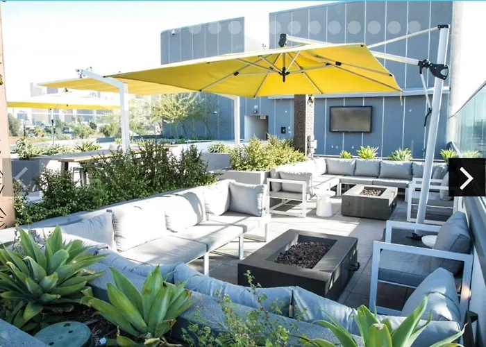 Luxury La Penthouse Prime Location Min From Hollywood And Downtown