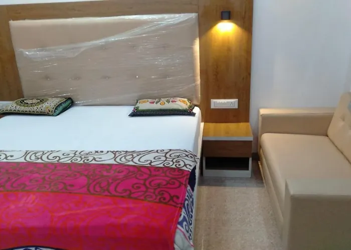 Shree Atithi Highway Hotel