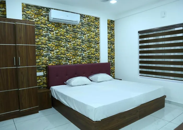 Kurianplackal Residency