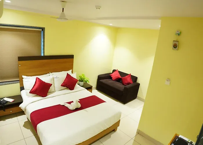 Sri Brundavan Grand Inn