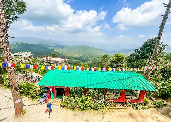 New Dolma Hotel