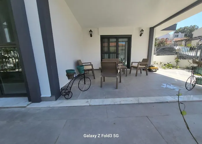 Lulubay Rooms & Suites