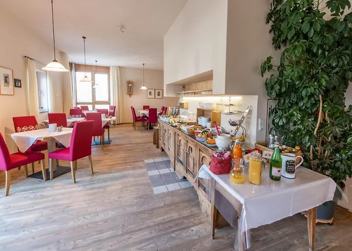 Hotel Garni Zum Hirschen