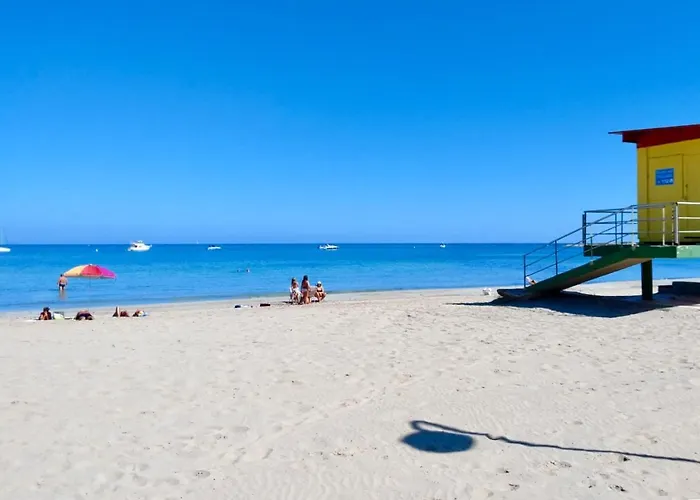 Boutique Beach House, Colina del Emperador