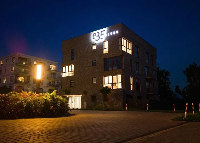 B85 Suites