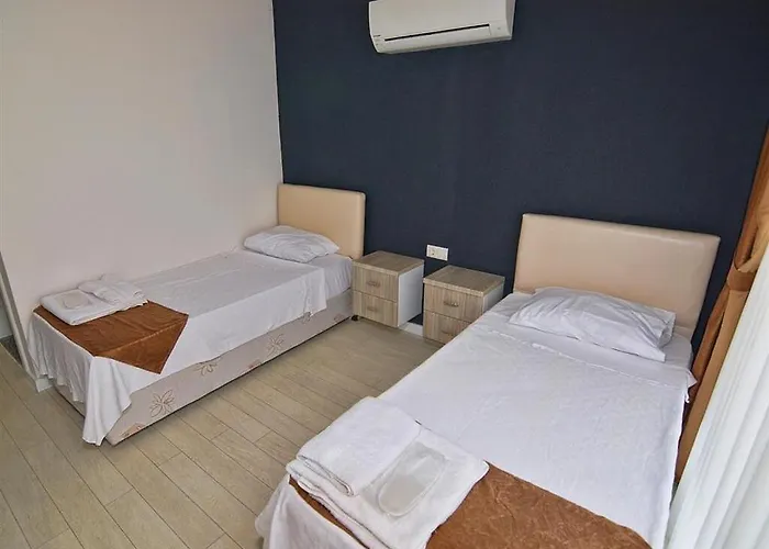 Airport Guelluek Otel