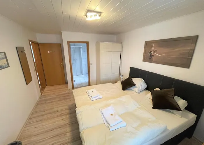 Ellada Restaurant & Hotel