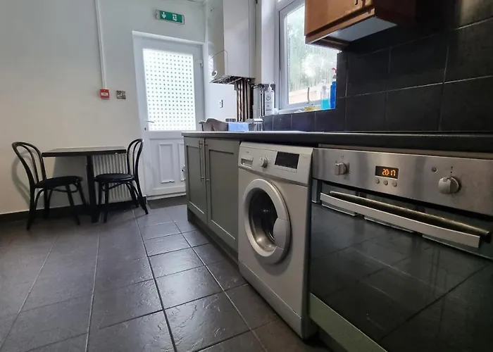 Double Room With Kitchen Facilities