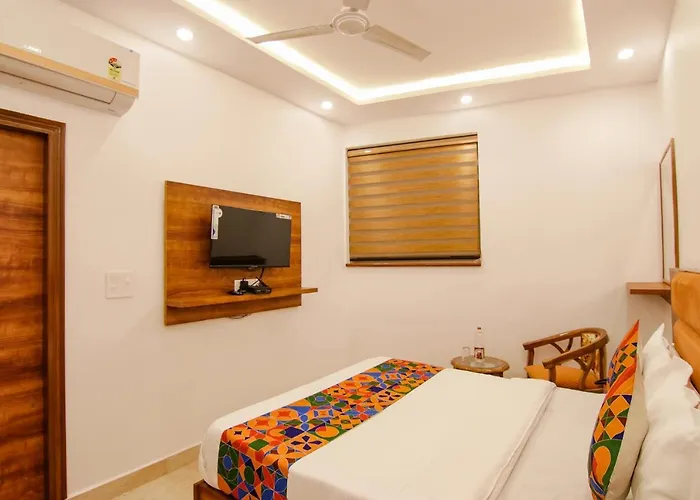 Fabhotel Ambassador