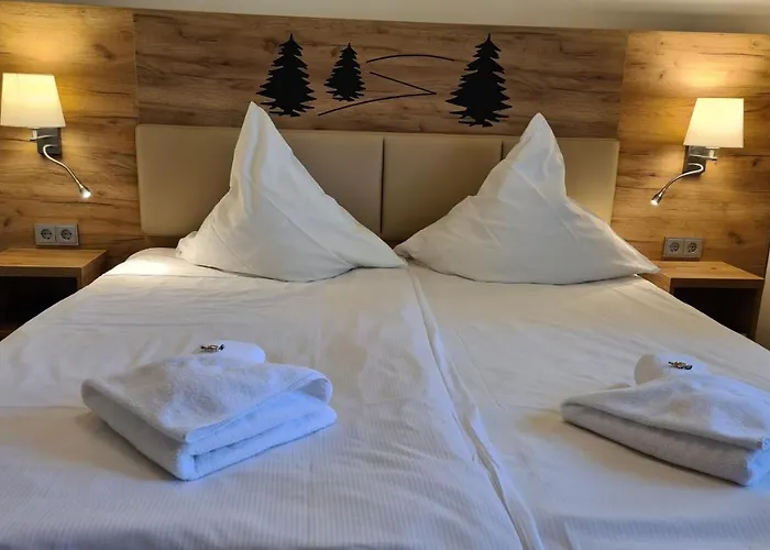 Hotel Am Wald B&B