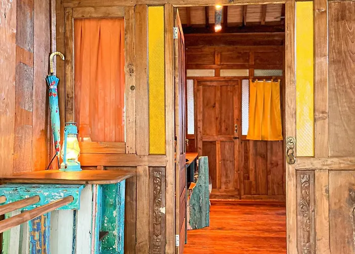 Blue Earth Village