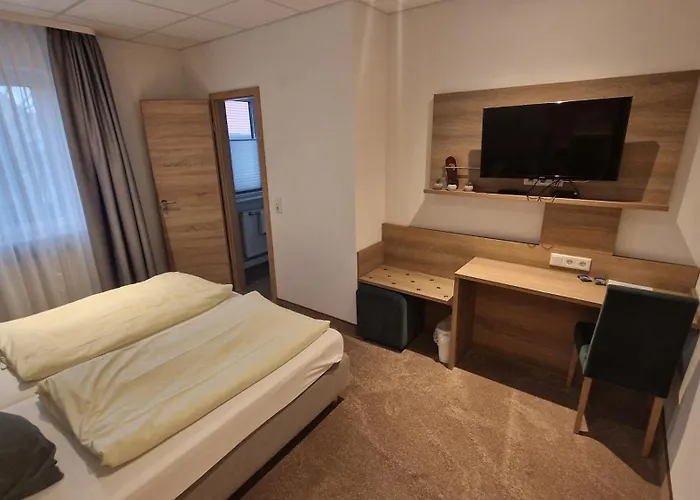 Schwarzer Adler - Hotel Garni