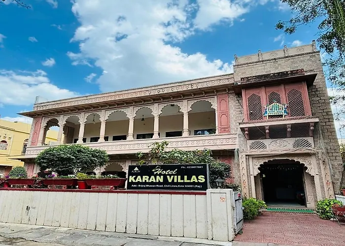 Hotel Karan Villas