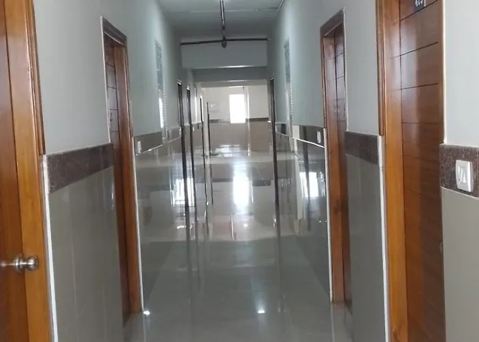 Dwarka Lodging & Boarding