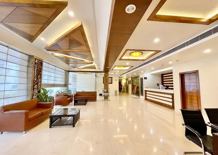 Hotel Ssssssss Close! Varanasi