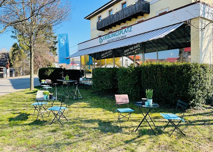 Zum Rayers Cafe-Restaurant & Boutique-Hotel