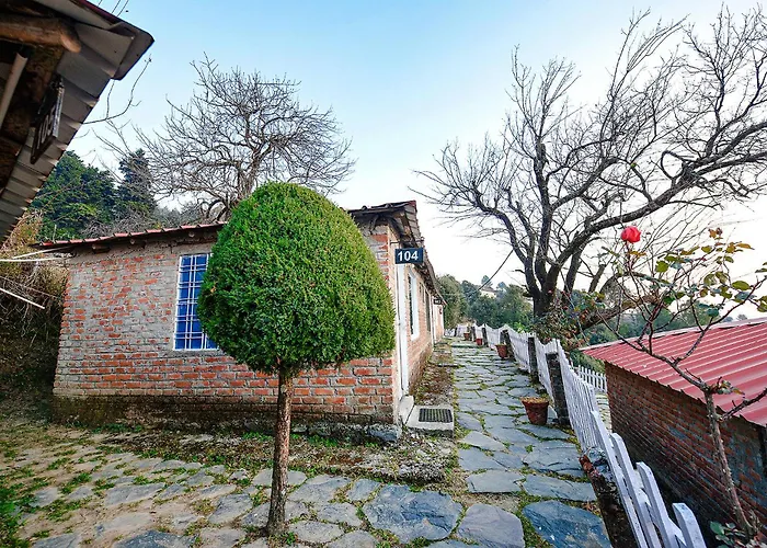 Fabexpress 180 Degree Resort